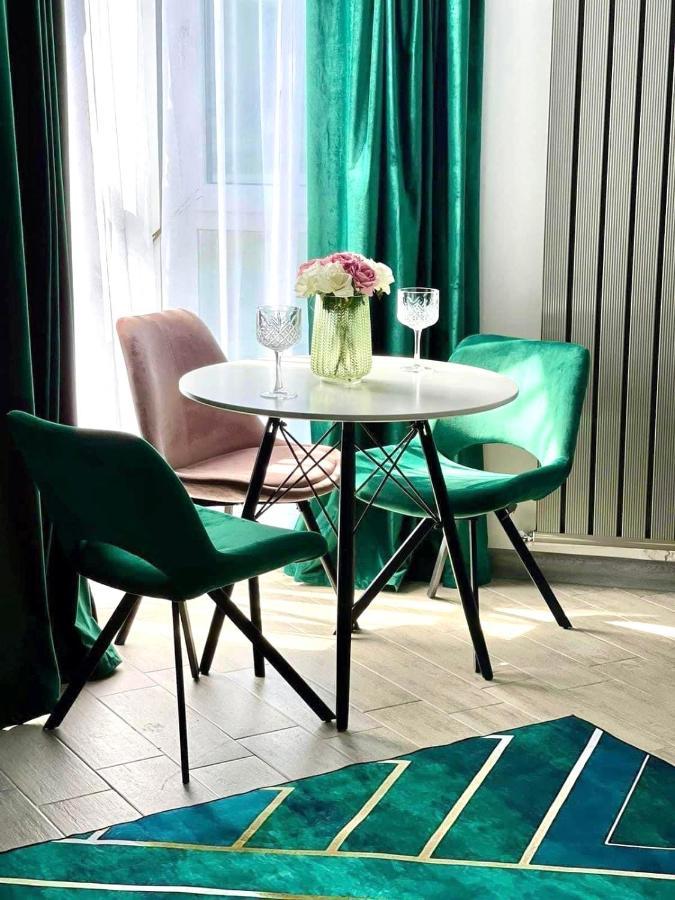 Nicolas By Alezzii Beach Apartament Studio Năvodari المظهر الخارجي الصورة