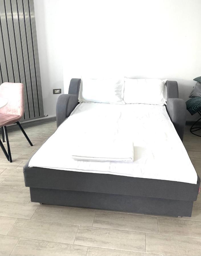 Nicolas By Alezzii Beach Apartament Studio Năvodari المظهر الخارجي الصورة