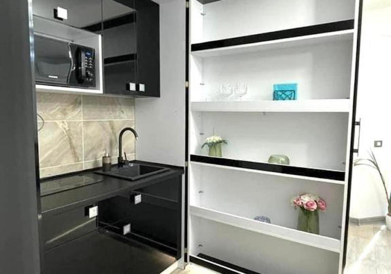 Nicolas By Alezzii Beach Apartament Studio Năvodari المظهر الخارجي الصورة