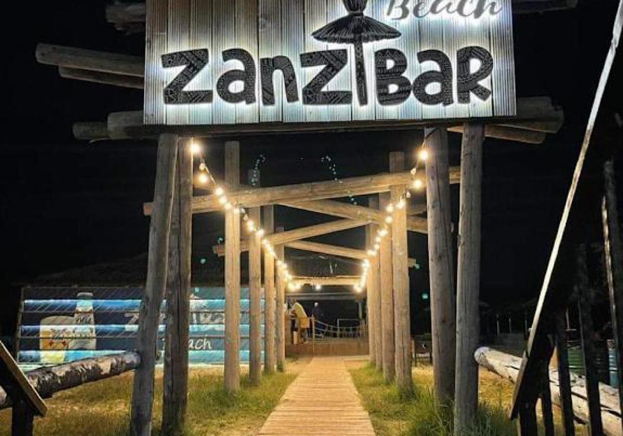 Nicolas By Alezzii Beach Apartament Studio Năvodari المظهر الخارجي الصورة