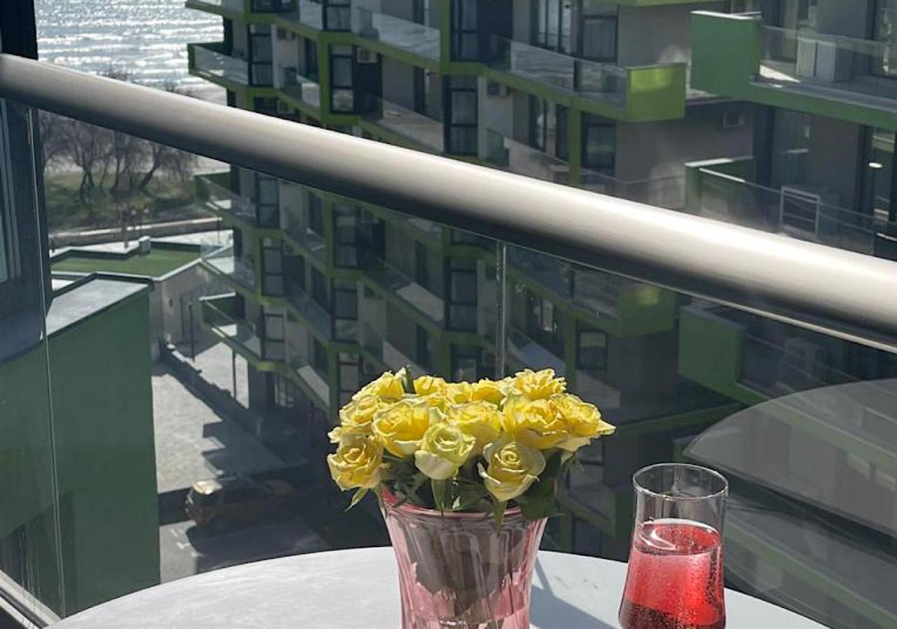 Nicolas By Alezzii Beach Apartament Studio Năvodari المظهر الخارجي الصورة